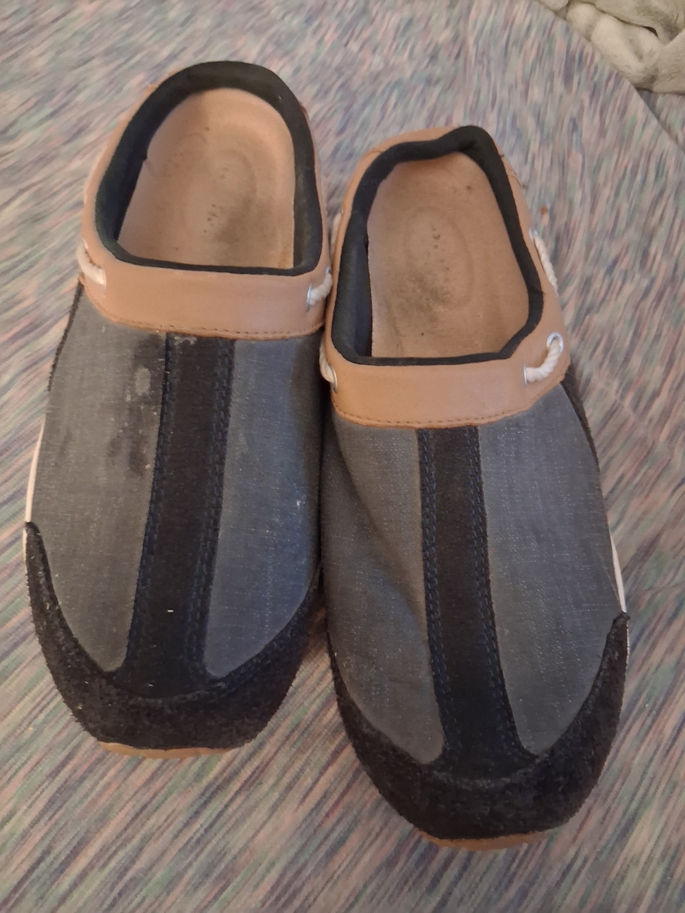 Womans Casual Slip-On Shoes in Gray and Tan